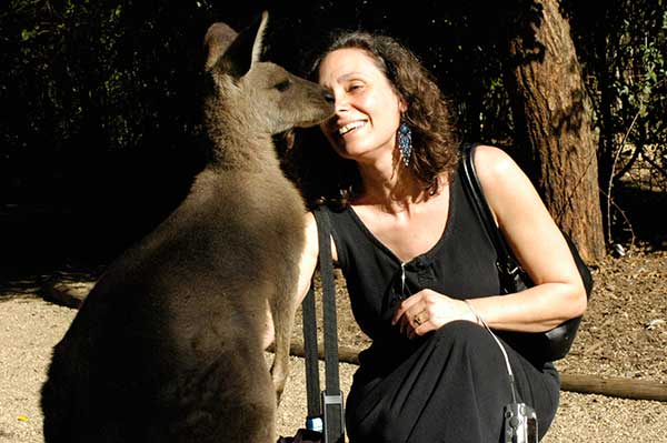 Misa getting kissed by... a kangaroo!